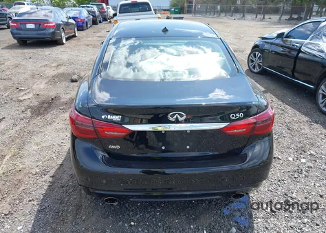 2018 Infiniti Q50 Pure/Luxe z USA, uszkodzony, nr VIN JN1CV7AR2JM280795